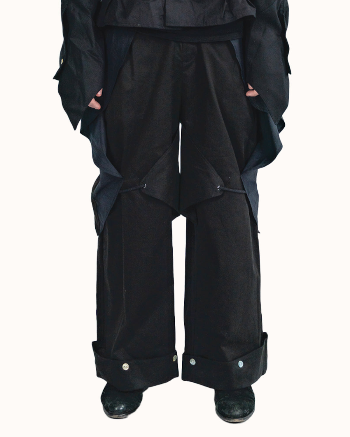 BONDAGE SHADE PANTS