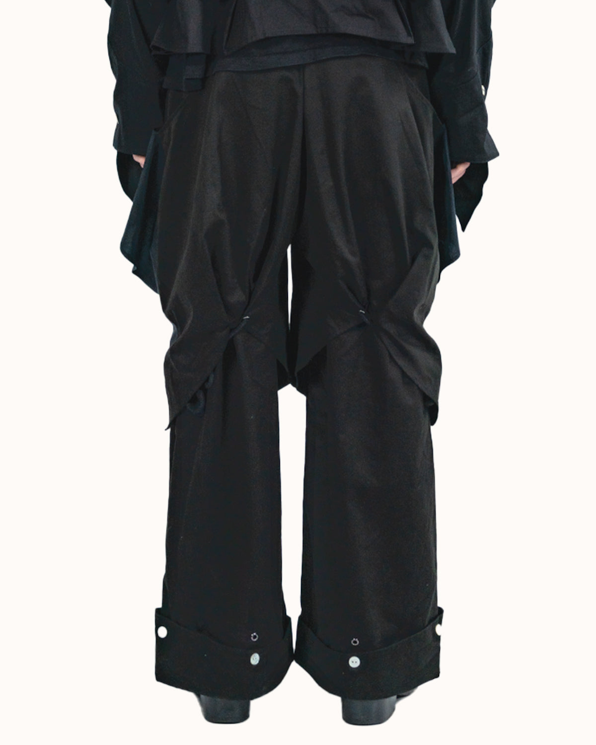 BONDAGE SHADE PANTS